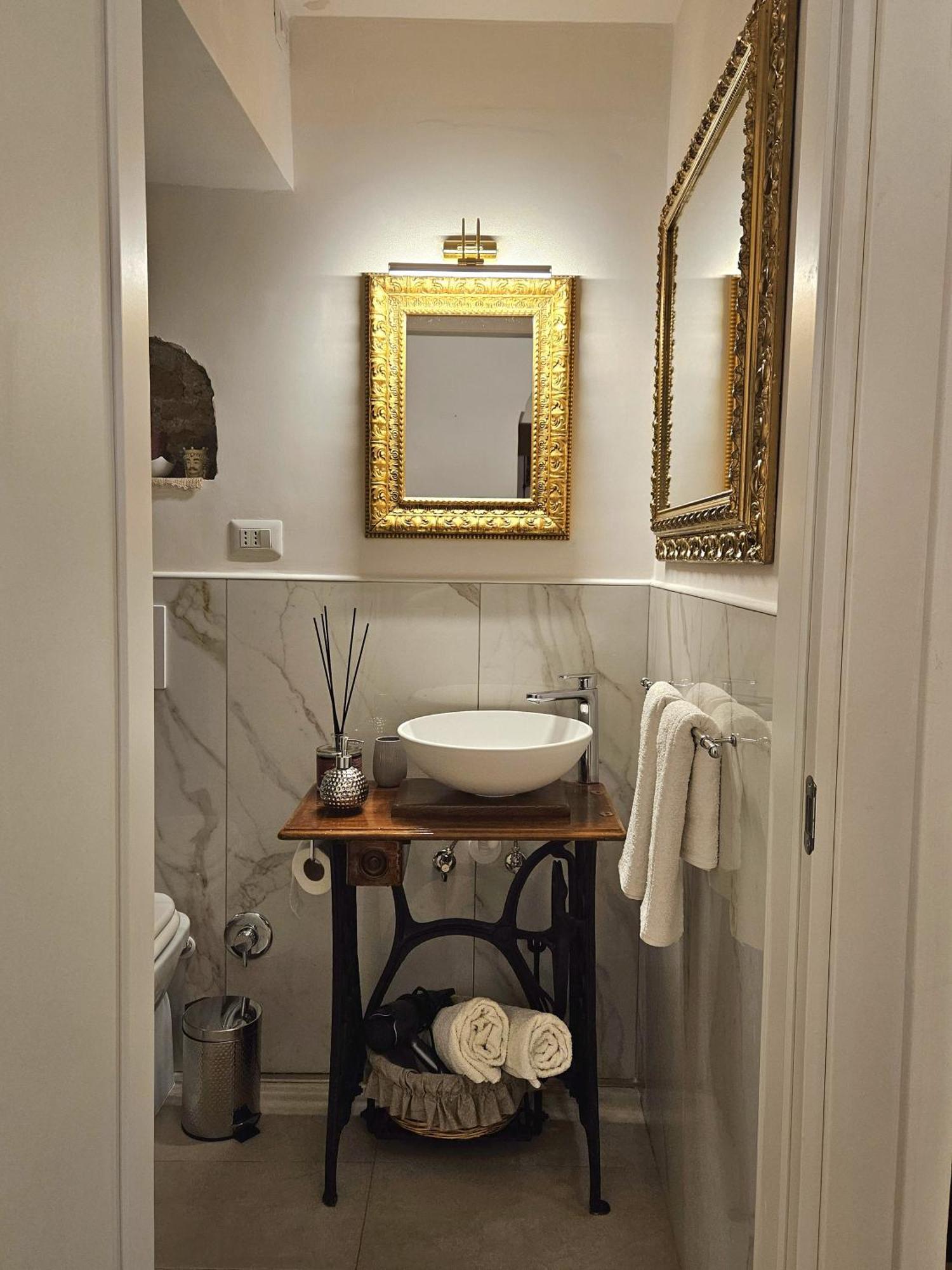 Niloufar Residence Napoli מראה חיצוני תמונה