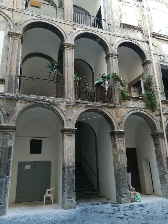 Niloufar Residence Napoli מראה חיצוני תמונה